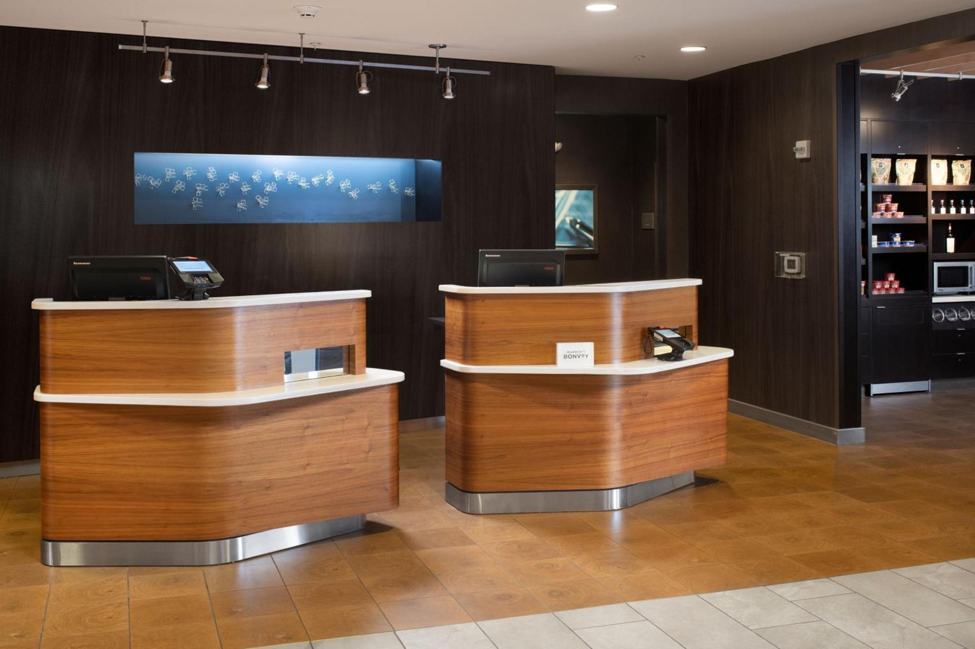 Courtyard By Marriott Lubbock Downtown/University Area Eksteriør bilde