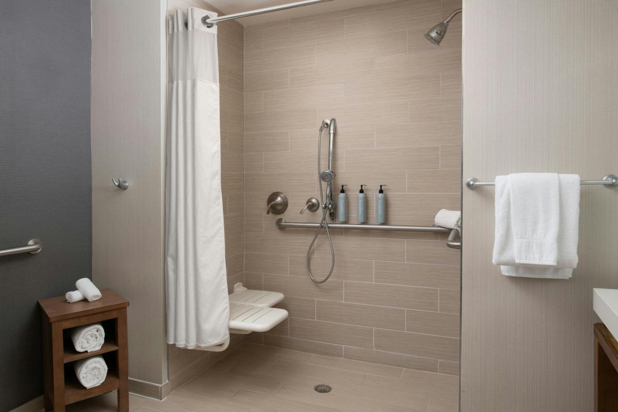 Courtyard By Marriott Lubbock Downtown/University Area Eksteriør bilde