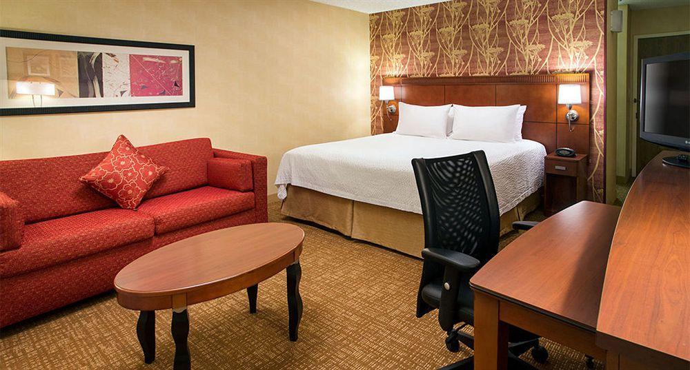 Courtyard By Marriott Lubbock Downtown/University Area Eksteriør bilde